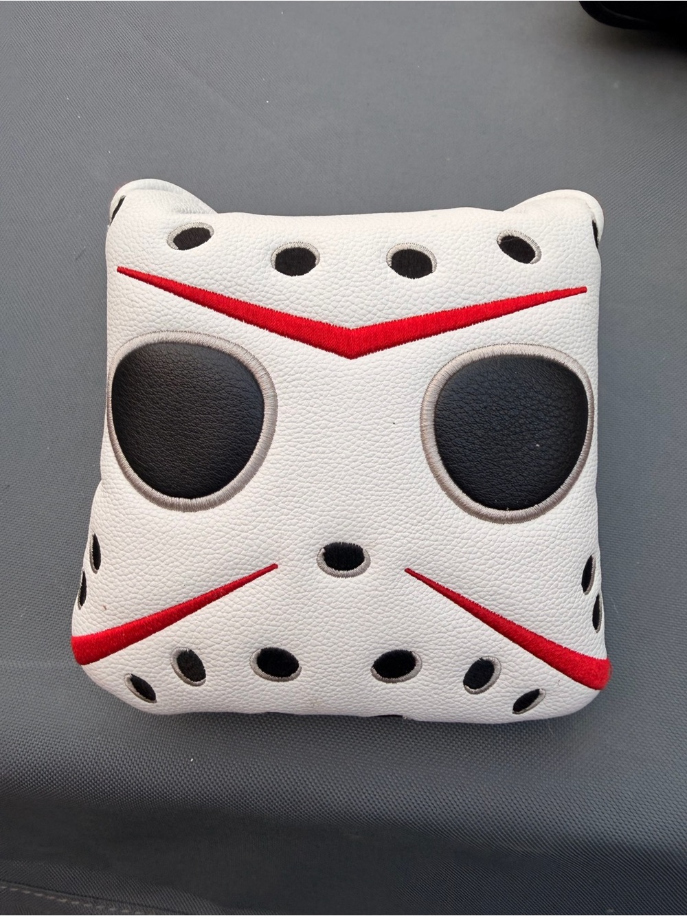 Hockey mask mallet putter headcover